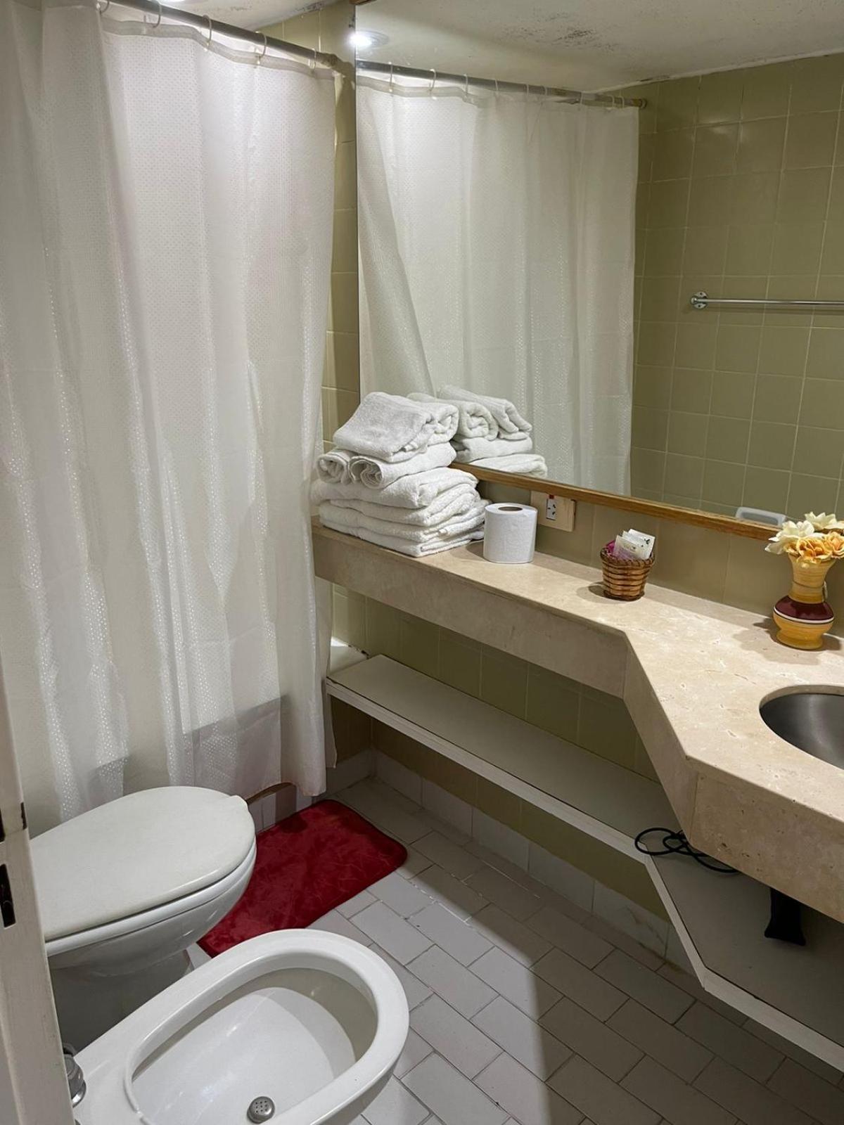 Obelisco Y Tango Apartman Buenos Aires Kültér fotó